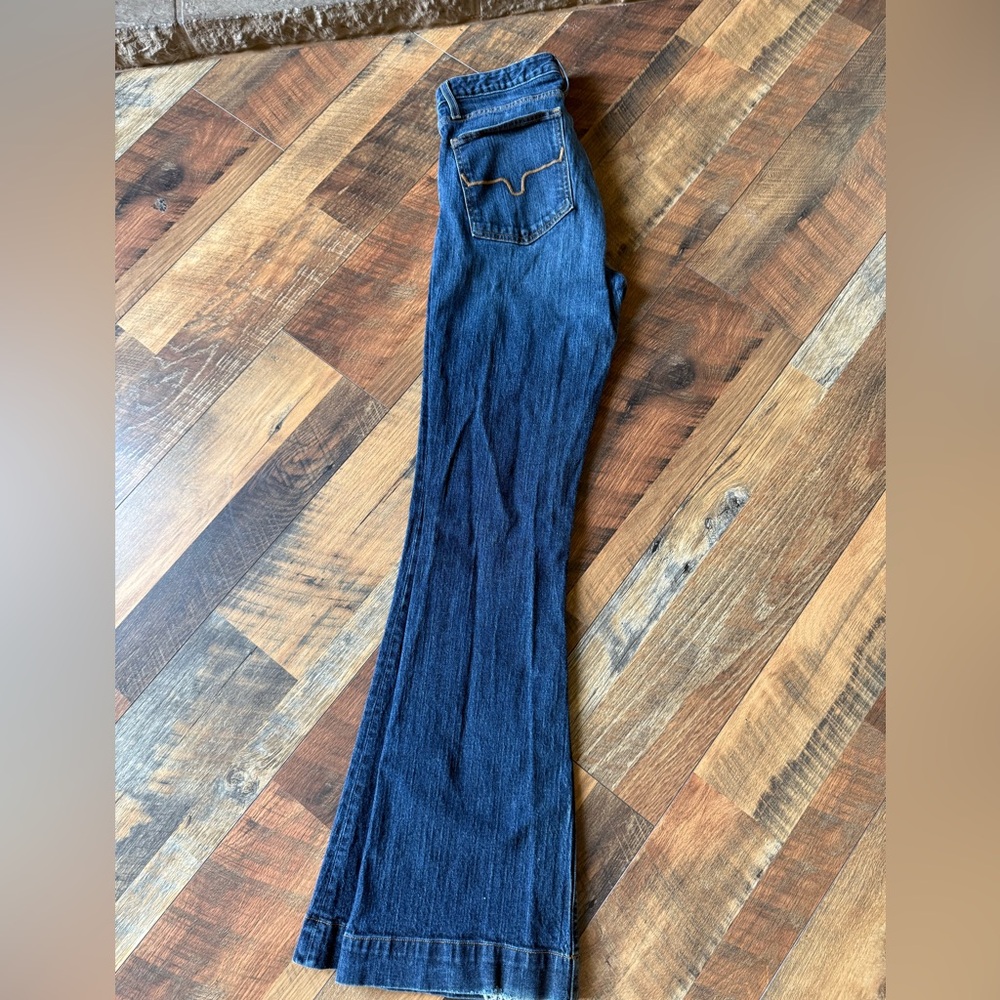 Classic Blue Women's Jeans